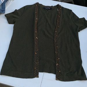 Short sleeve sweater